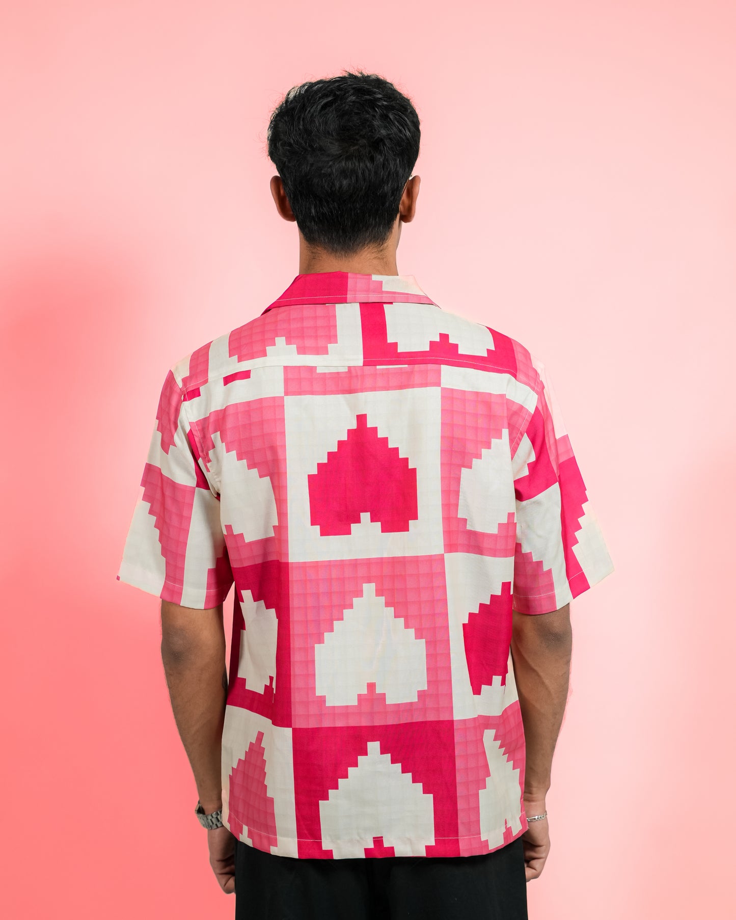 INVERTED HEART RELAXED FIT SHIRT