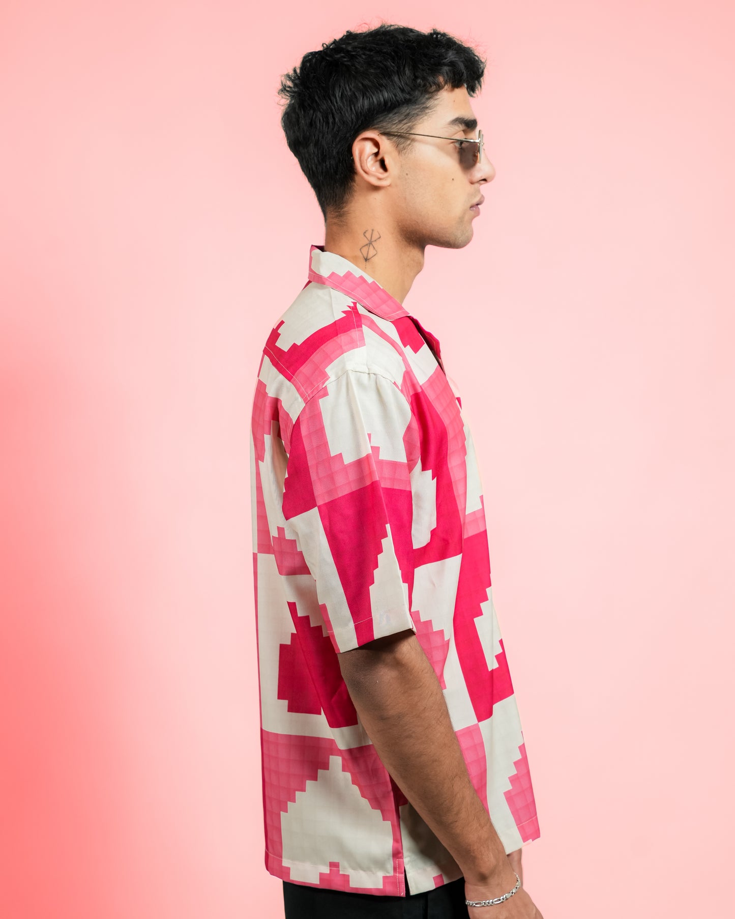 INVERTED HEART RELAXED FIT SHIRT