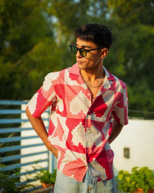 INVERTED HEART RELAXED FIT SHIRT