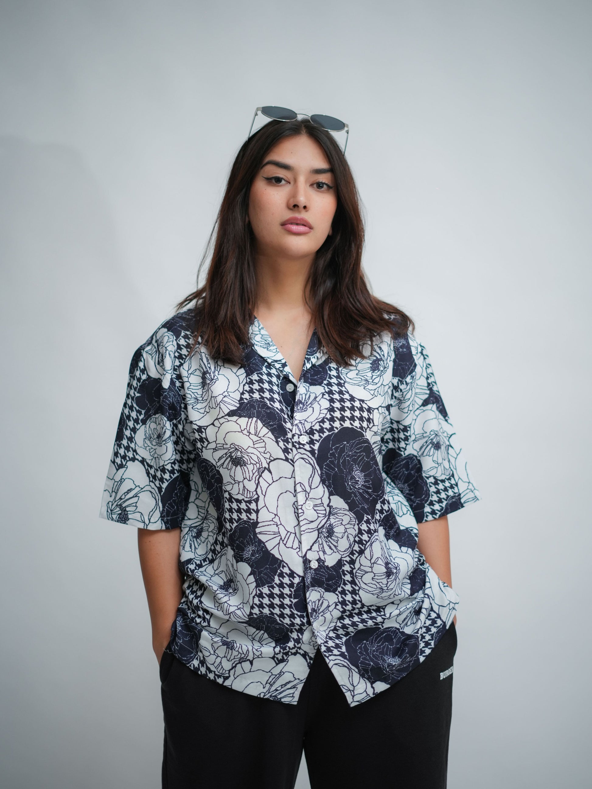 MIDNIGHT FLORAL RELAXED FIT SHIRT - EMEE-Y
