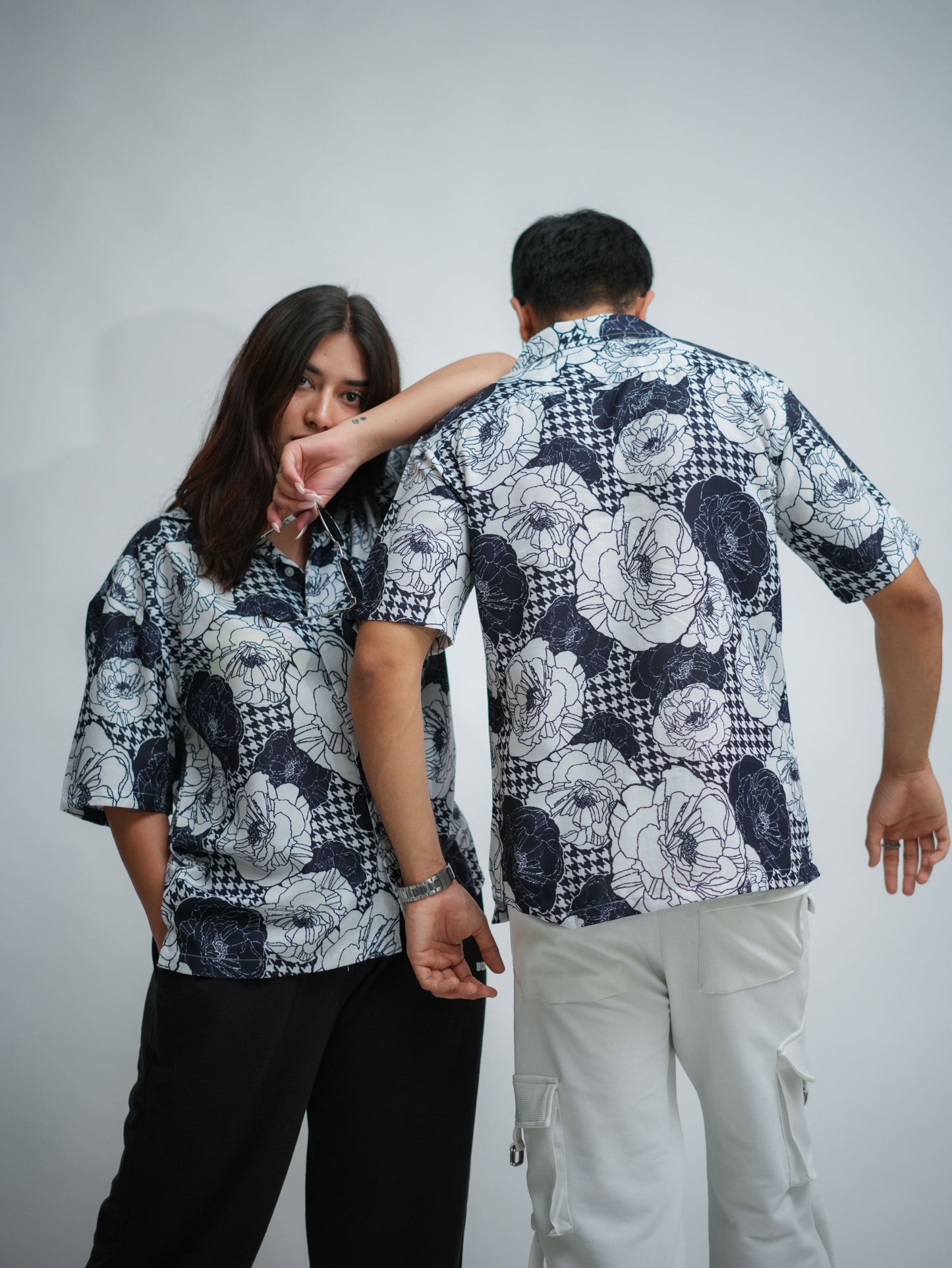 MIDNIGHT FLORAL RELAXED FIT SHIRT - EMEE-Y