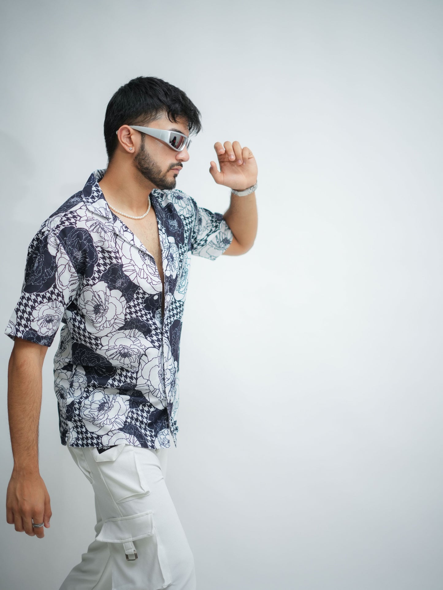 MIDNIGHT FLORAL RELAXED FIT SHIRT - EMEE-Y